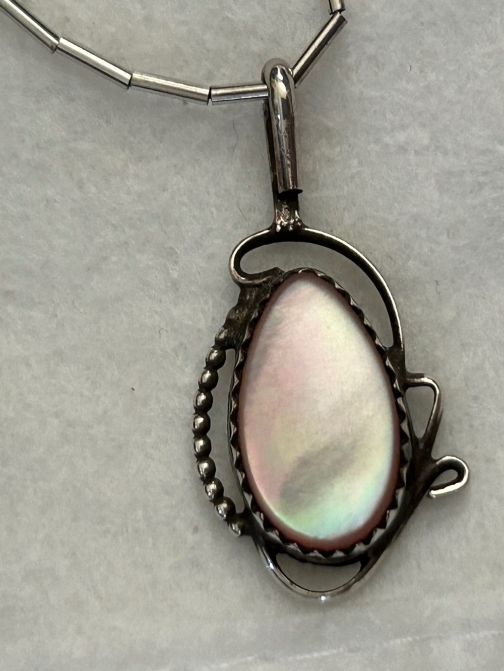 Vintage silver & MOP pendant necklace